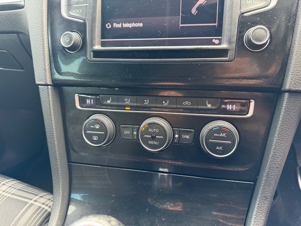 Used Volkswagen Golf 2017 for sale - 76313277: Photo 21