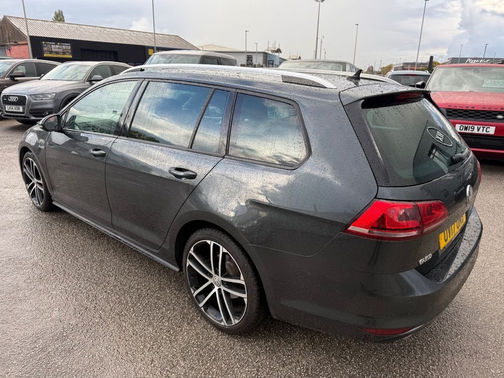 Used Volkswagen Golf 2017 for sale - 76313277: Photo 5
