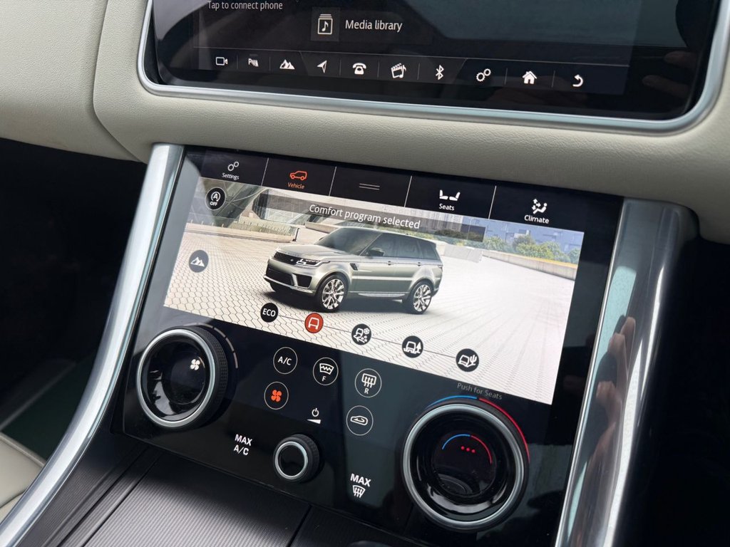 Used Land Rover Range Rover Sport 2018 for sale - 76617690: Photo 28