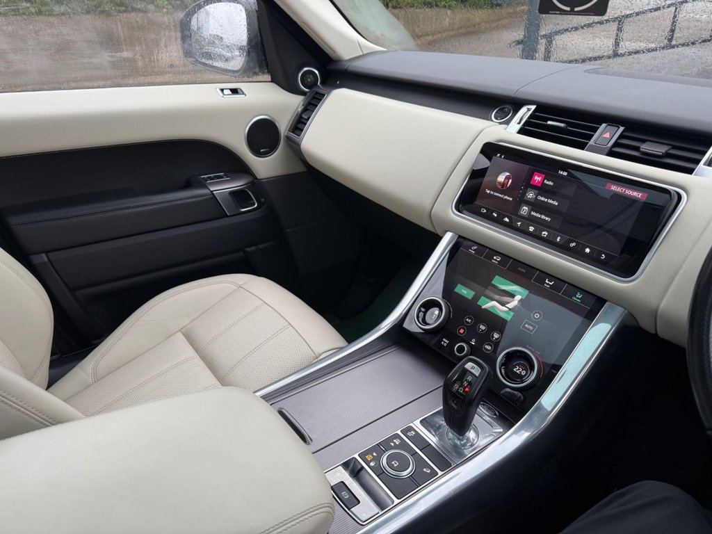 Used Land Rover Range Rover Sport 2018 for sale - 76617690: Photo 31
