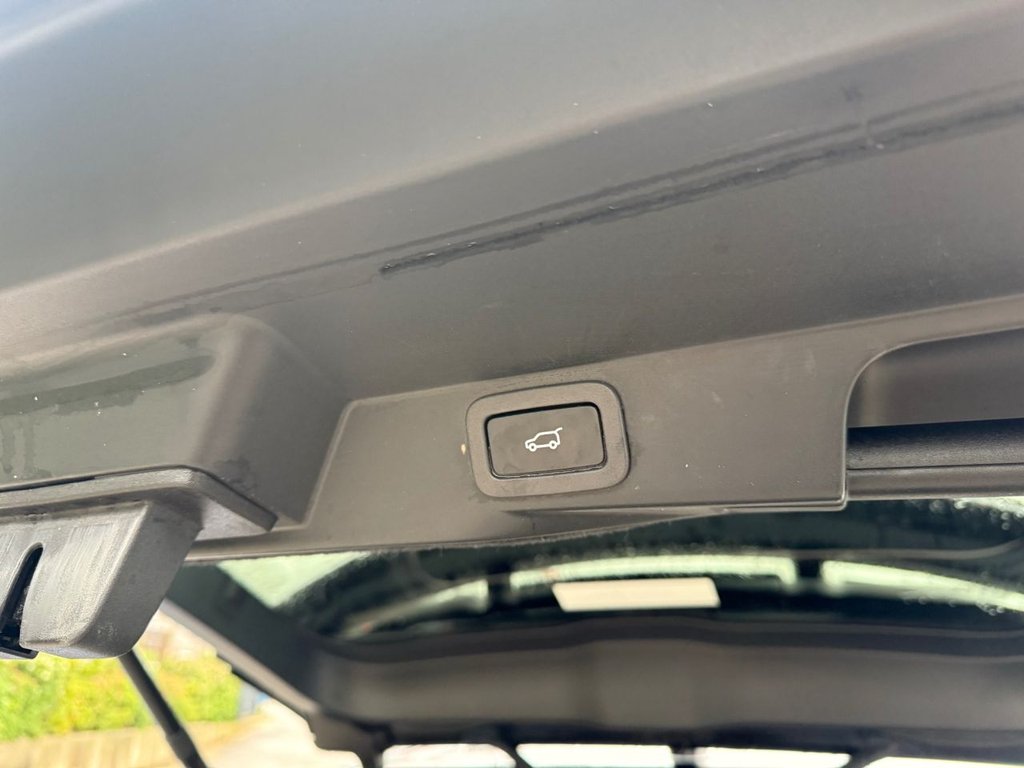 Used Land Rover Range Rover Sport 2018 for sale - 76617690: Photo 8