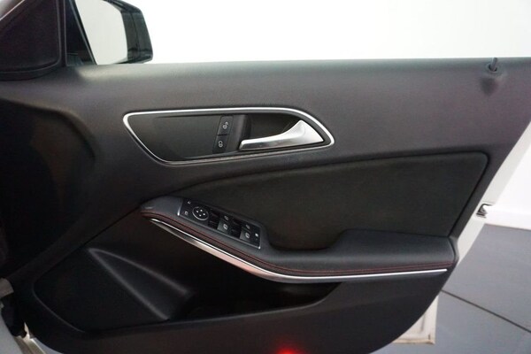 Used Mercedes-Benz A-Class 2017 for sale - 75456622: Photo 18