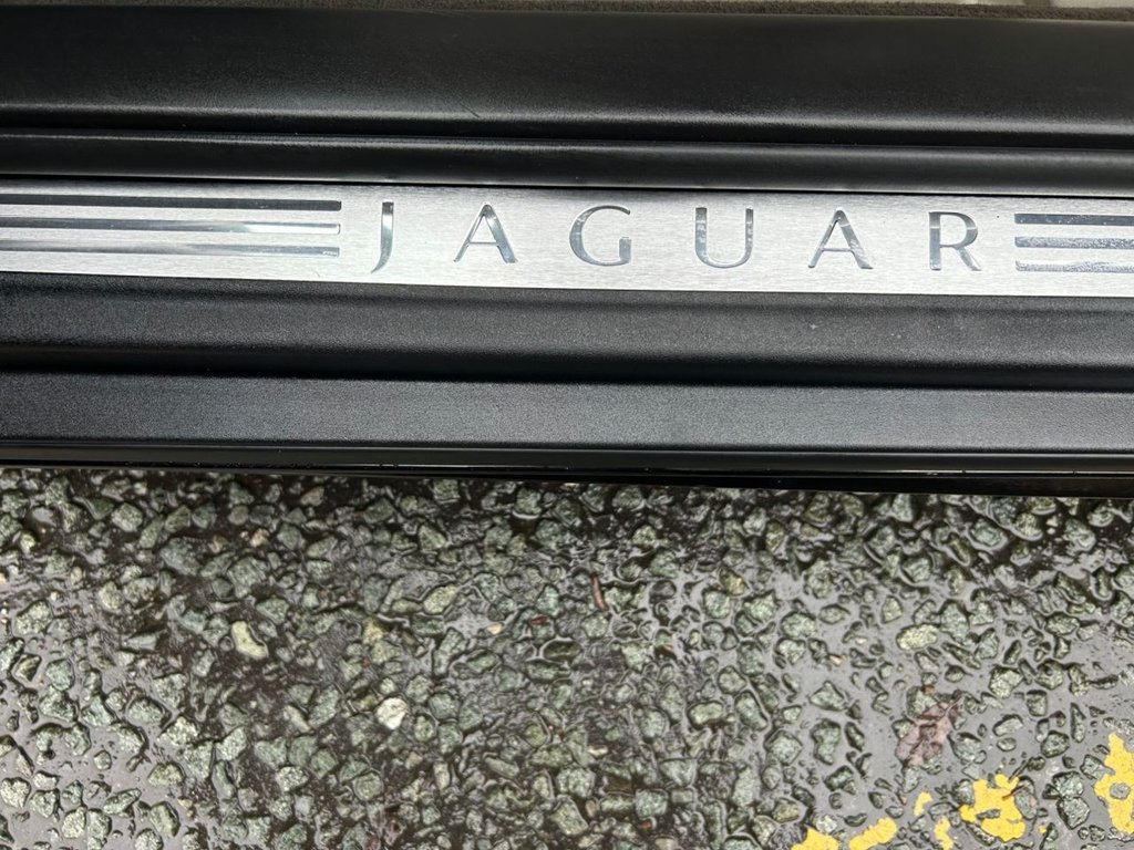 Used Jaguar XKR 2013 for sale - 76327900: Photo 23