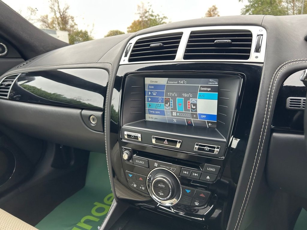 Used Jaguar XKR 2013 for sale - 76327900: Photo 32