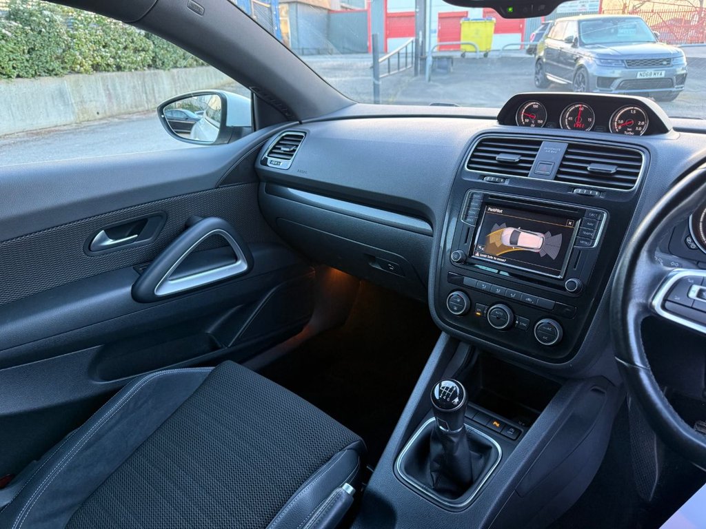 Used Volkswagen Scirocco 2016 for sale - 77685297: Photo 24