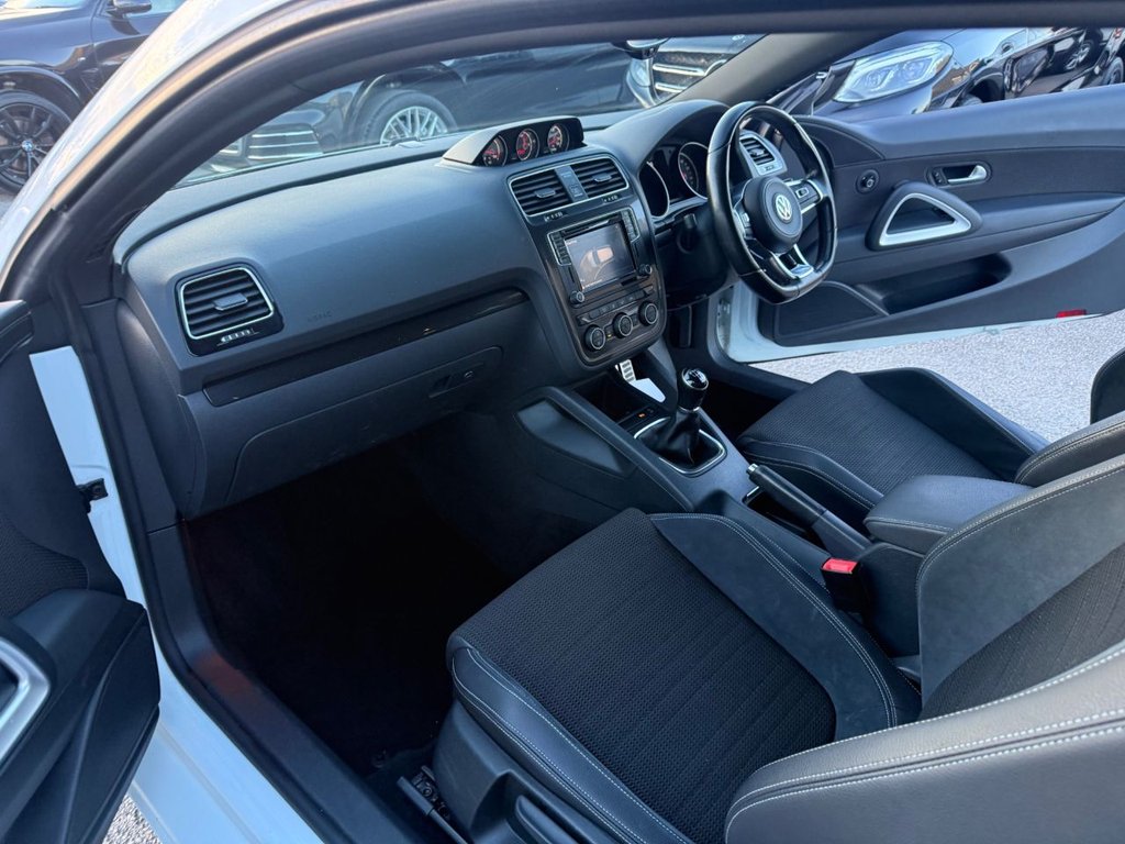 Used Volkswagen Scirocco 2016 for sale - 77685297: Photo 26