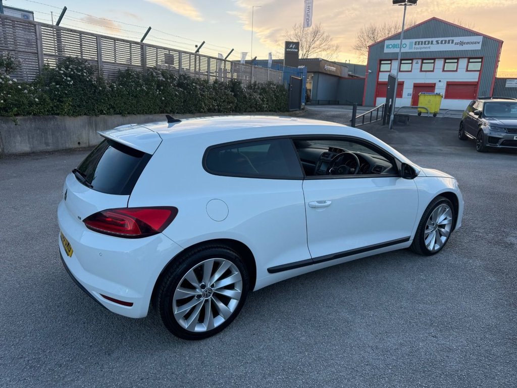Used Volkswagen Scirocco 2016 for sale - 77685297: Photo 8