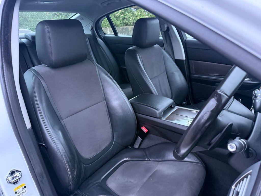 Used Jaguar XF 2012 for sale - 77328456: Photo 13