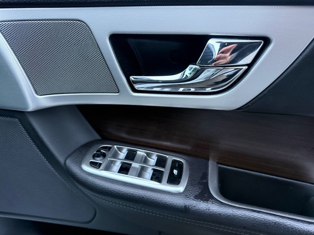 Used Jaguar XF 2012 for sale - 77328456: Photo 15