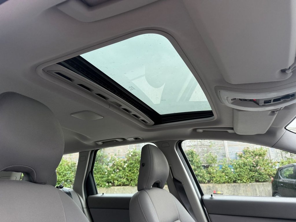 Used Volvo V50 2007 for sale - 77463506: Photo 13