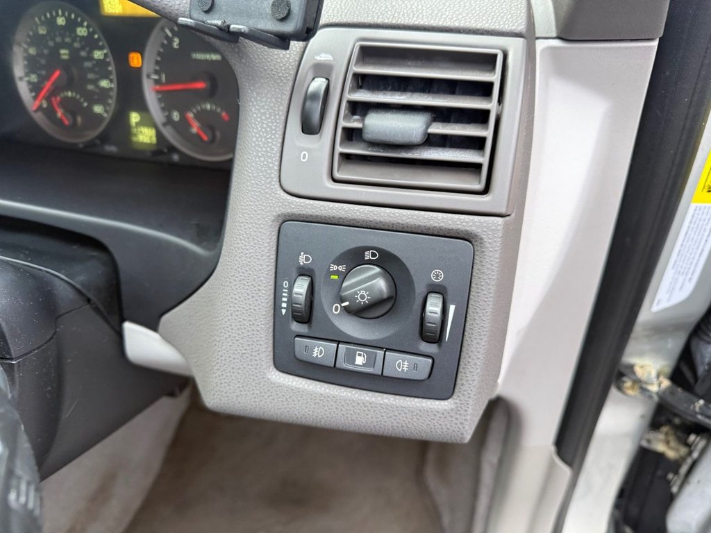 Used Volvo V50 2007 for sale - 77463506: Photo 16