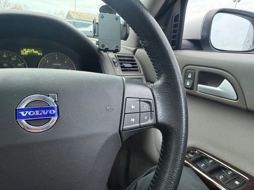 Used Volvo V50 2007 for sale - 77463506: Photo 19