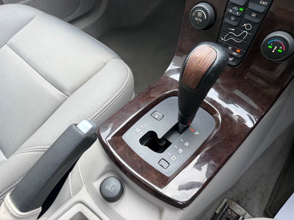 Used Volvo V50 2007 for sale - 77463506: Photo 24