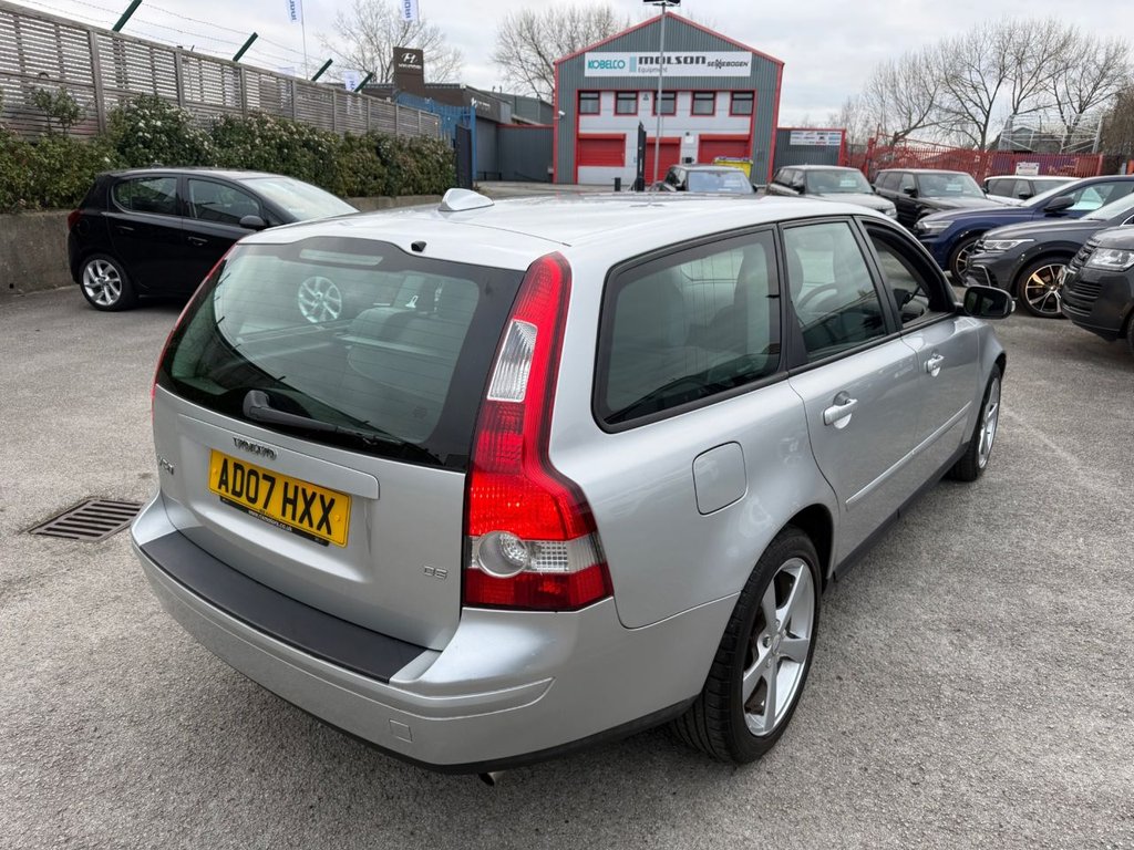 Used Volvo V50 2007 for sale - 77463506: Photo 8