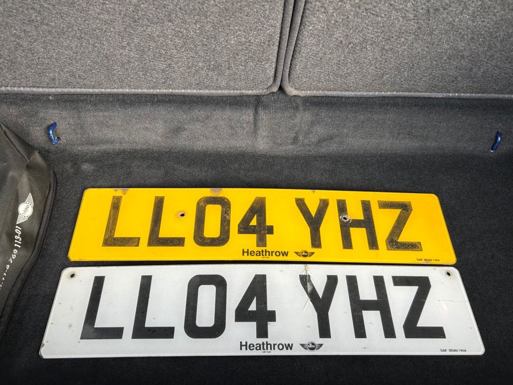 Used MINI Hatch 2004 for sale - 76163561: Photo 15