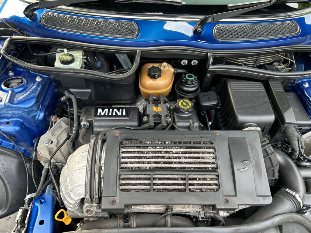 Used MINI Hatch 2004 for sale - 76163561: Photo 18