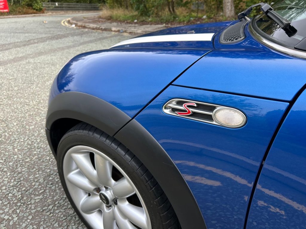 Used MINI Hatch 2004 for sale - 76163561: Photo 19