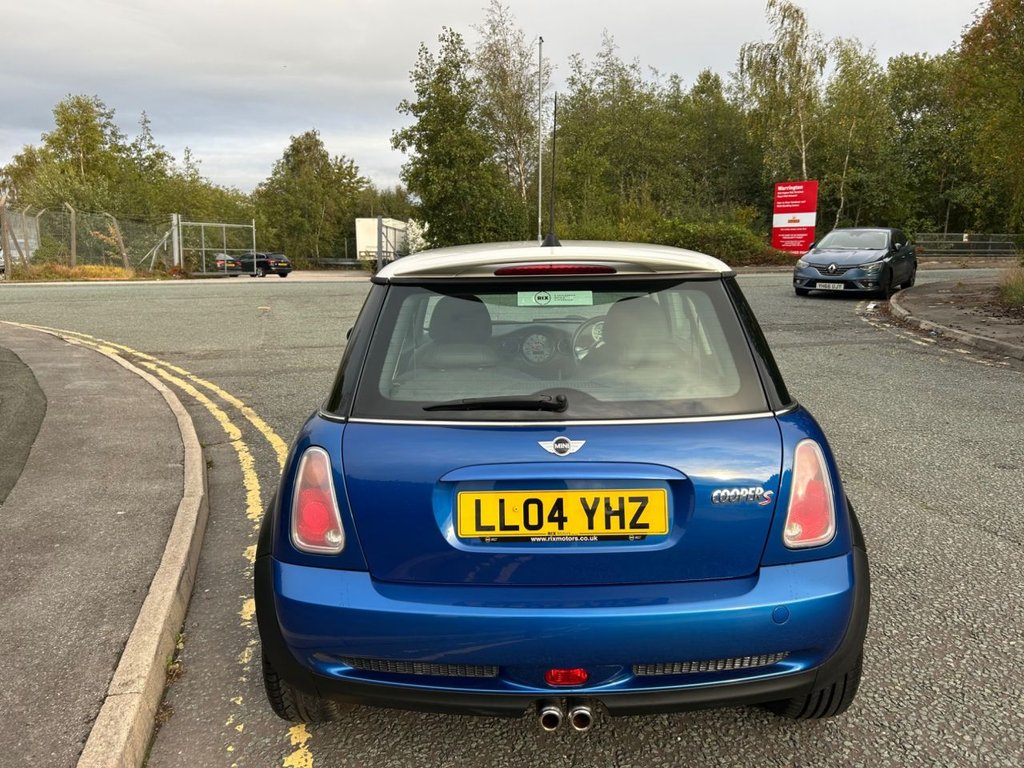 Used MINI Hatch 2004 for sale - 76163561: Photo 5