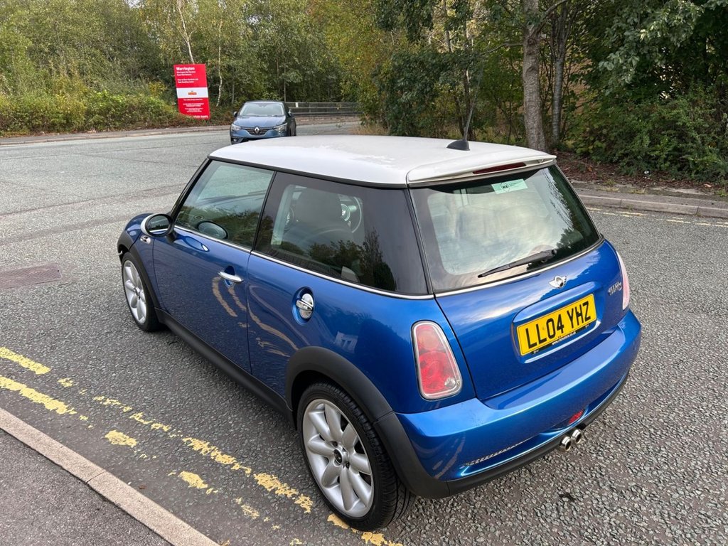 Used MINI Hatch 2004 for sale - 76163561: Photo 6
