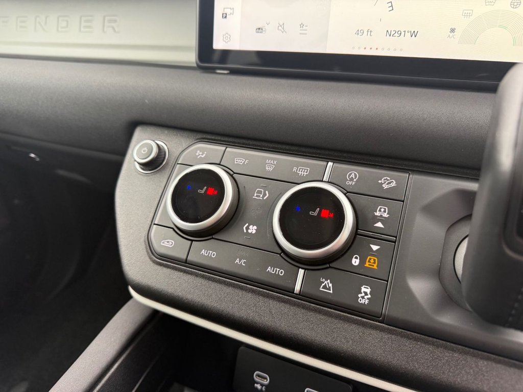 Used Land Rover Defender 2021 for sale - 75960643: Photo 26