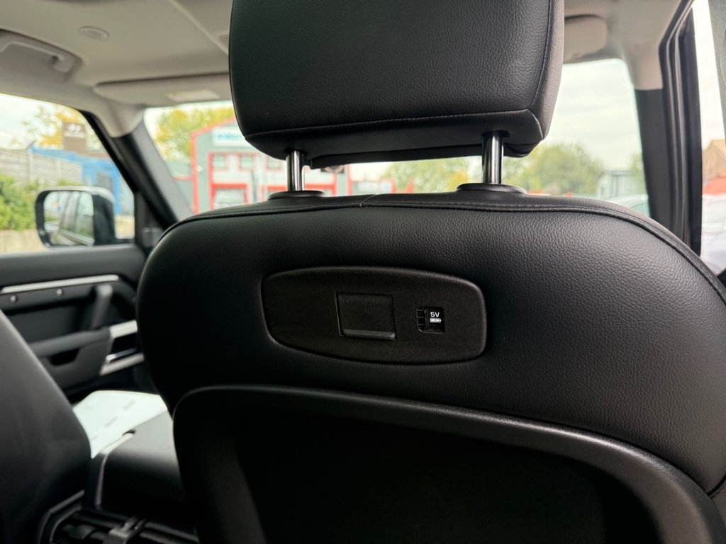 Used Land Rover Defender 2021 for sale - 75960643: Photo 36