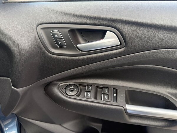 Used Ford Kuga 2018 for sale - 76118599: Photo 15