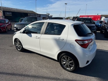 Used Toyota Yaris 2018 for sale - 79482183: Photo