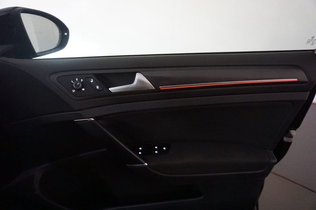 Used Volkswagen Golf 2019 for sale - 77719642: Photo 18