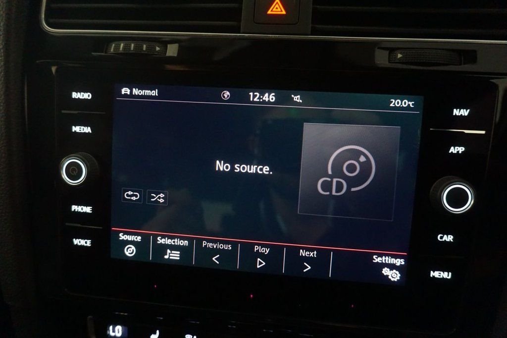 Used Volkswagen Golf 2019 for sale - 77719642: Photo 29