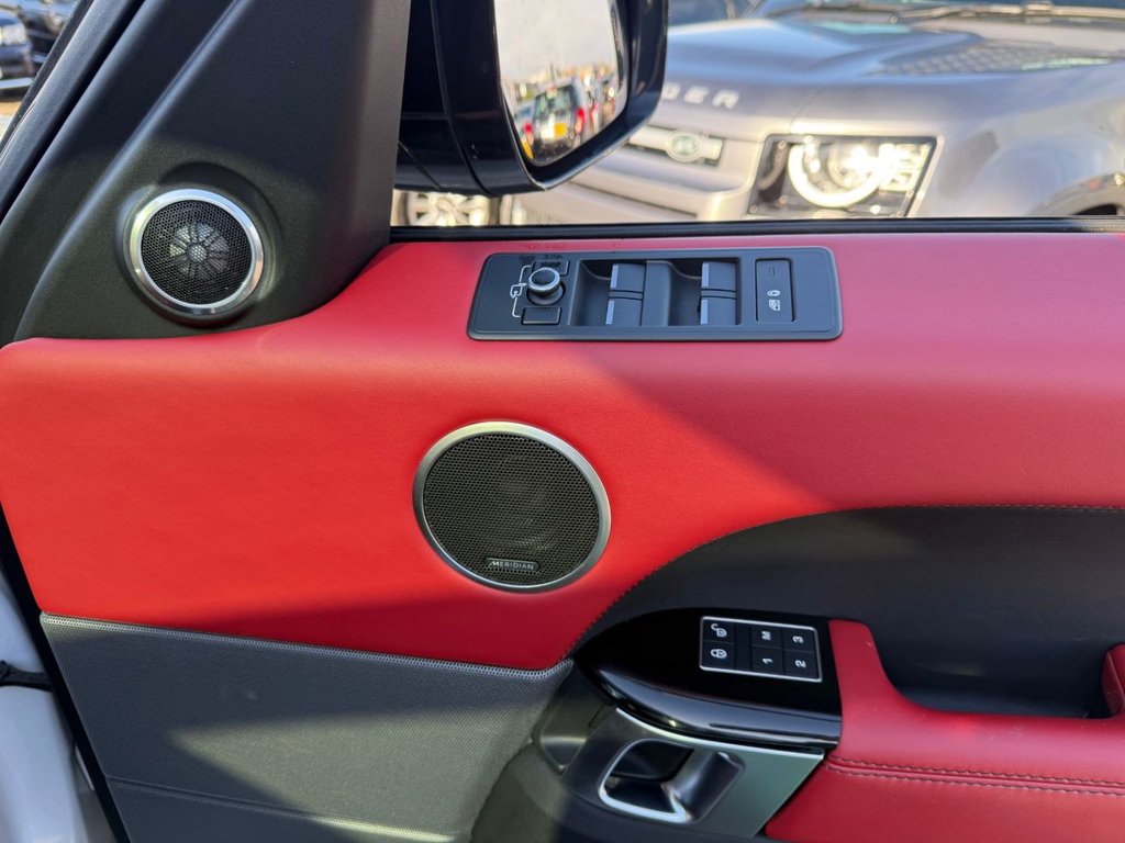 Used Land Rover Range Rover Sport 2016 for sale - 76345117: Photo 19