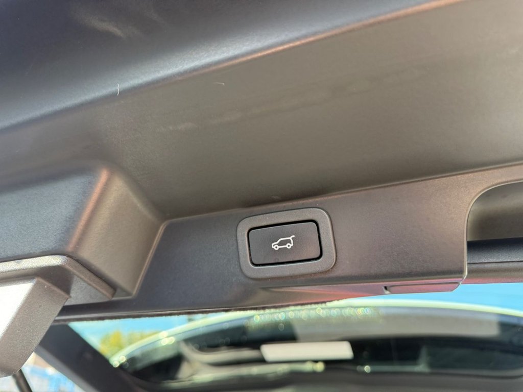 Used Land Rover Range Rover Sport 2016 for sale - 76345117: Photo 8