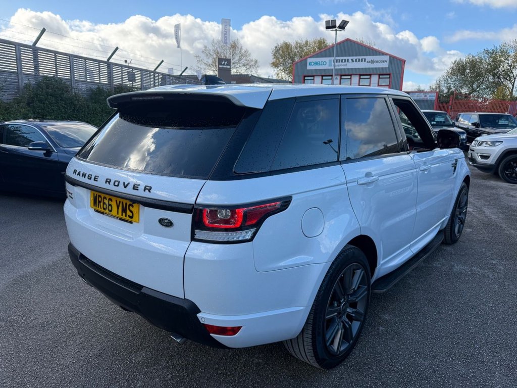 Used Land Rover Range Rover Sport 2016 for sale - 76345117: Photo 9