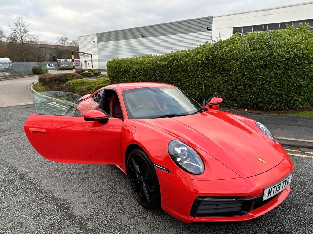 Used Porsche 911 2019 for sale - 77027304: Photo 18