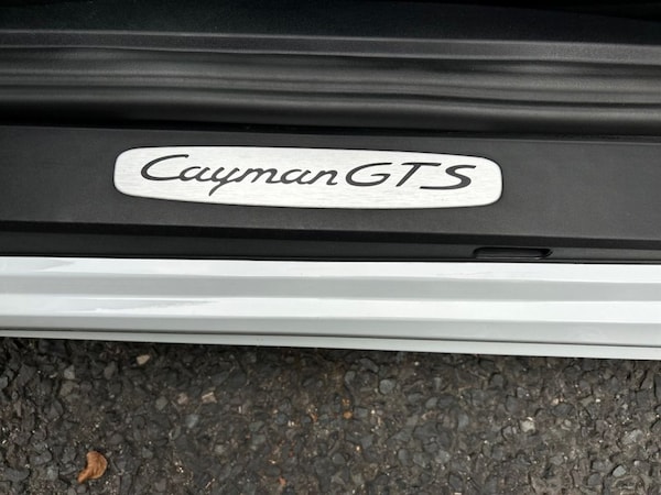 Used Porsche 718 Cayman 2019 for sale - 75516073: Photo 29