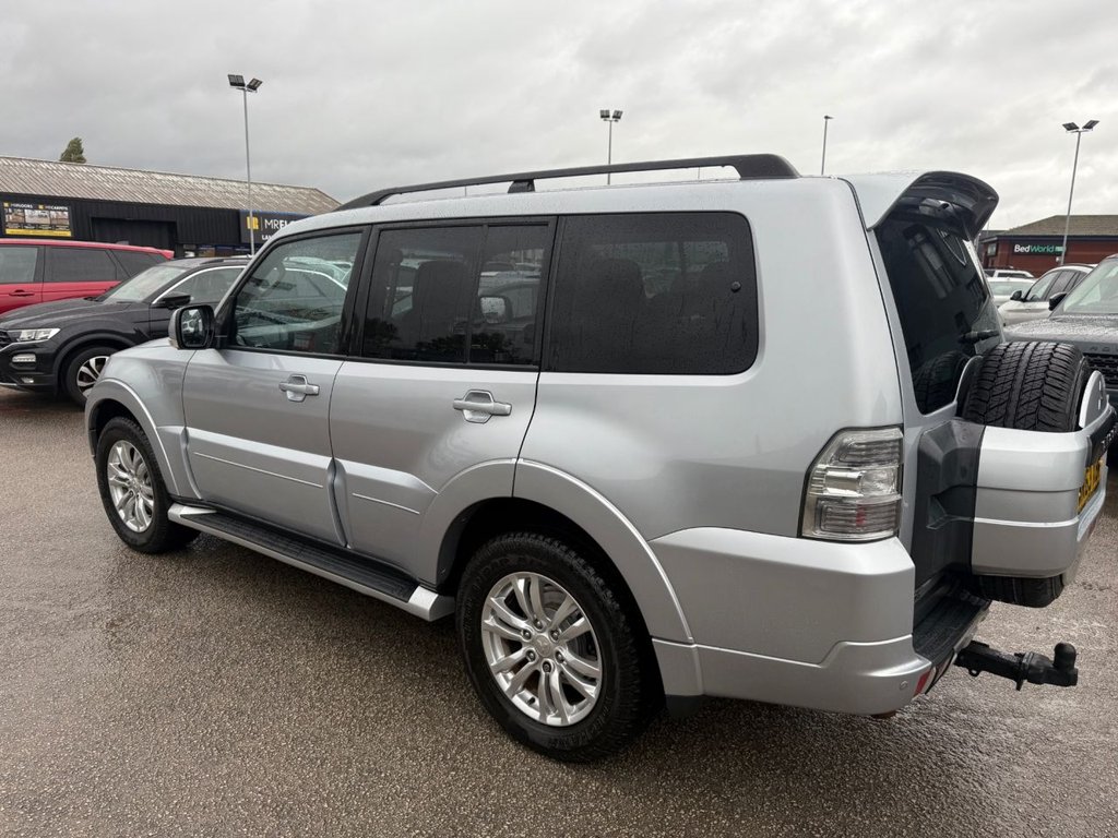 Used Mitsubishi Shogun 2013 for sale - 76105755: Photo 4