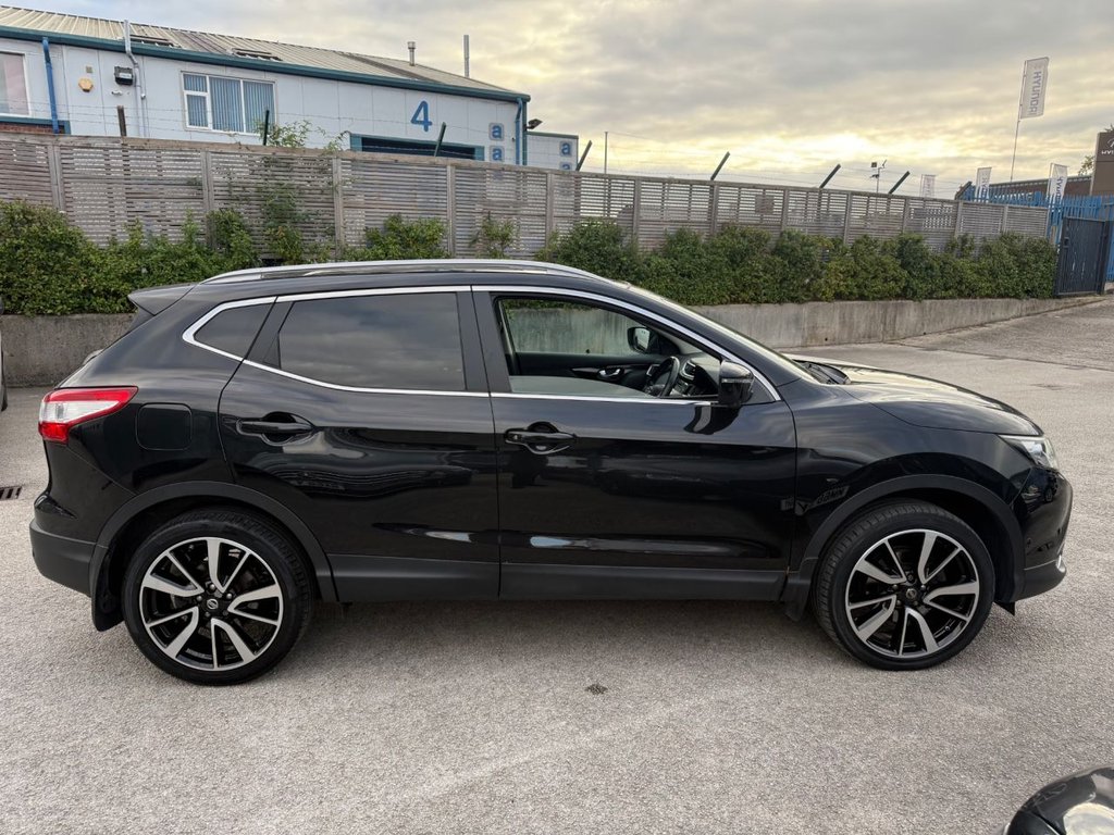 Used Nissan Qashqai 2015 for sale - 75985768: Photo 10