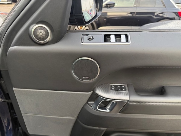 Used Land Rover Range Rover Sport 2019 for sale - 76039851: Photo 17