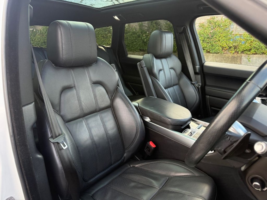 Used Land Rover Range Rover Sport 2016 for sale - 76481839: Photo 15