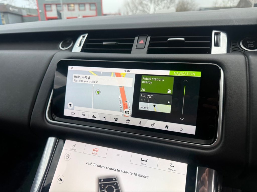 Used Land Rover Range Rover Sport 2018 for sale - 77110766: Photo 18