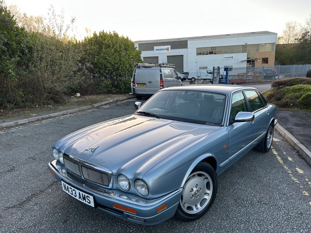 Used Jaguar XJ 1995 for sale - 76255960: Photo 18
