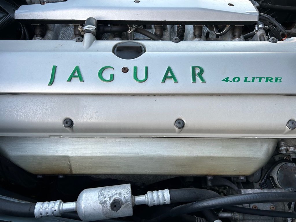 Used Jaguar XJ 1995 for sale - 76255960: Photo 29