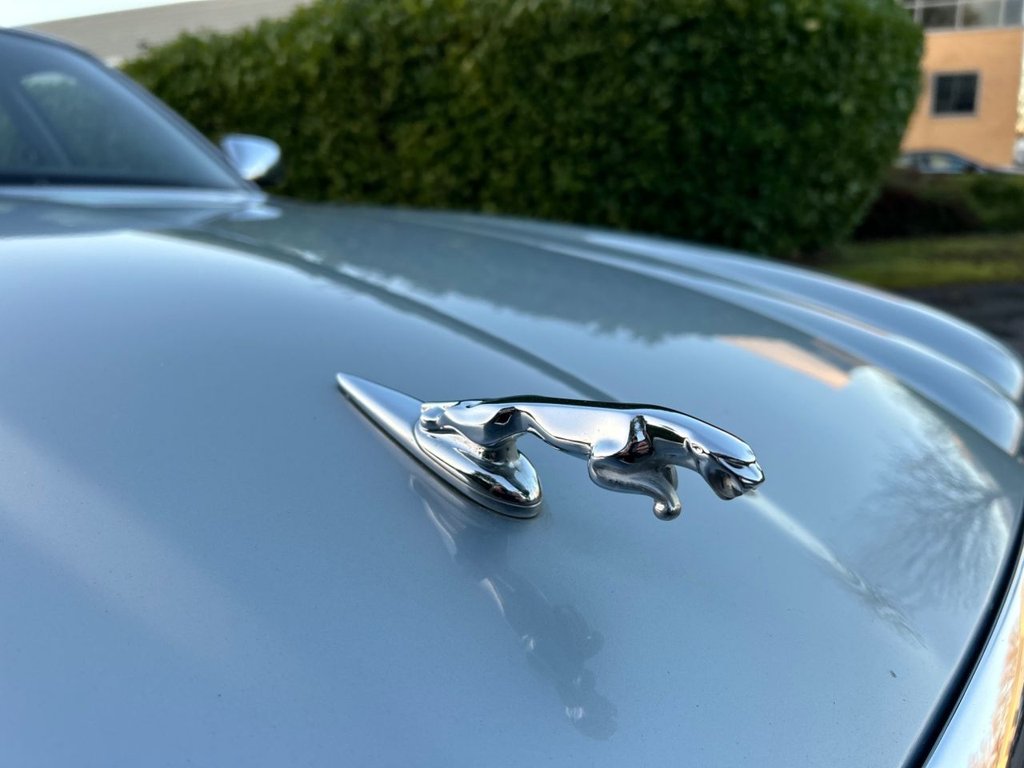 Used Jaguar XJ 1995 for sale - 76255960: Photo 41