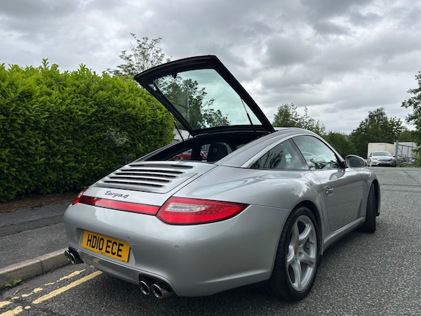 Used Porsche 911 2010 for sale - 74789972: Photo 19