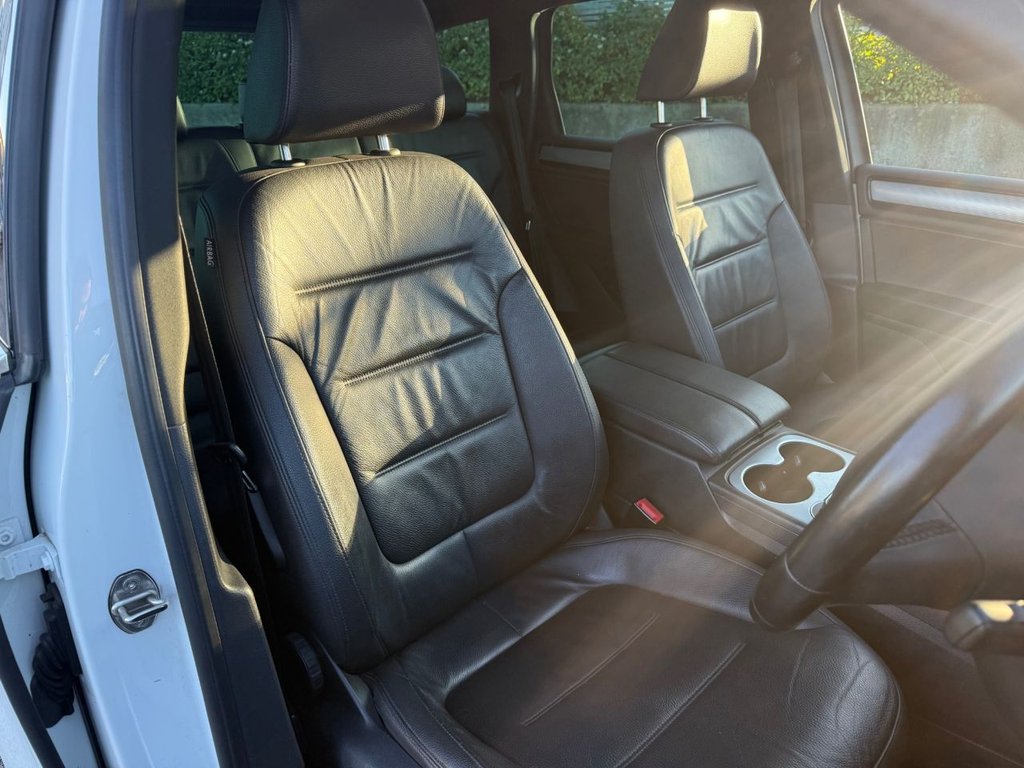 Used Volkswagen Touareg 2016 for sale - 76520712: Photo 15