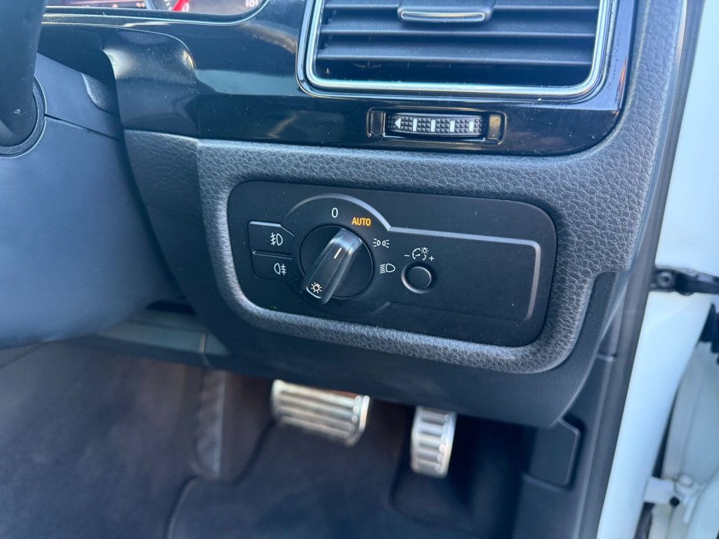 Used Volkswagen Touareg 2016 for sale - 76520712: Photo 17