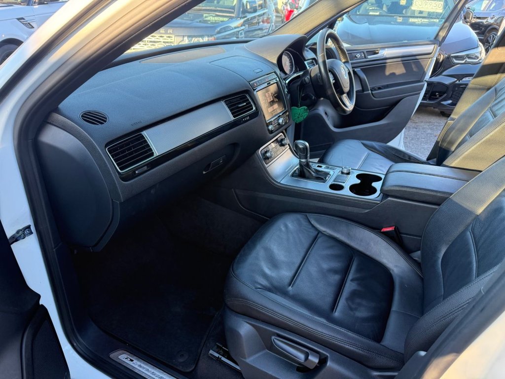 Used Volkswagen Touareg 2016 for sale - 76520712: Photo 32