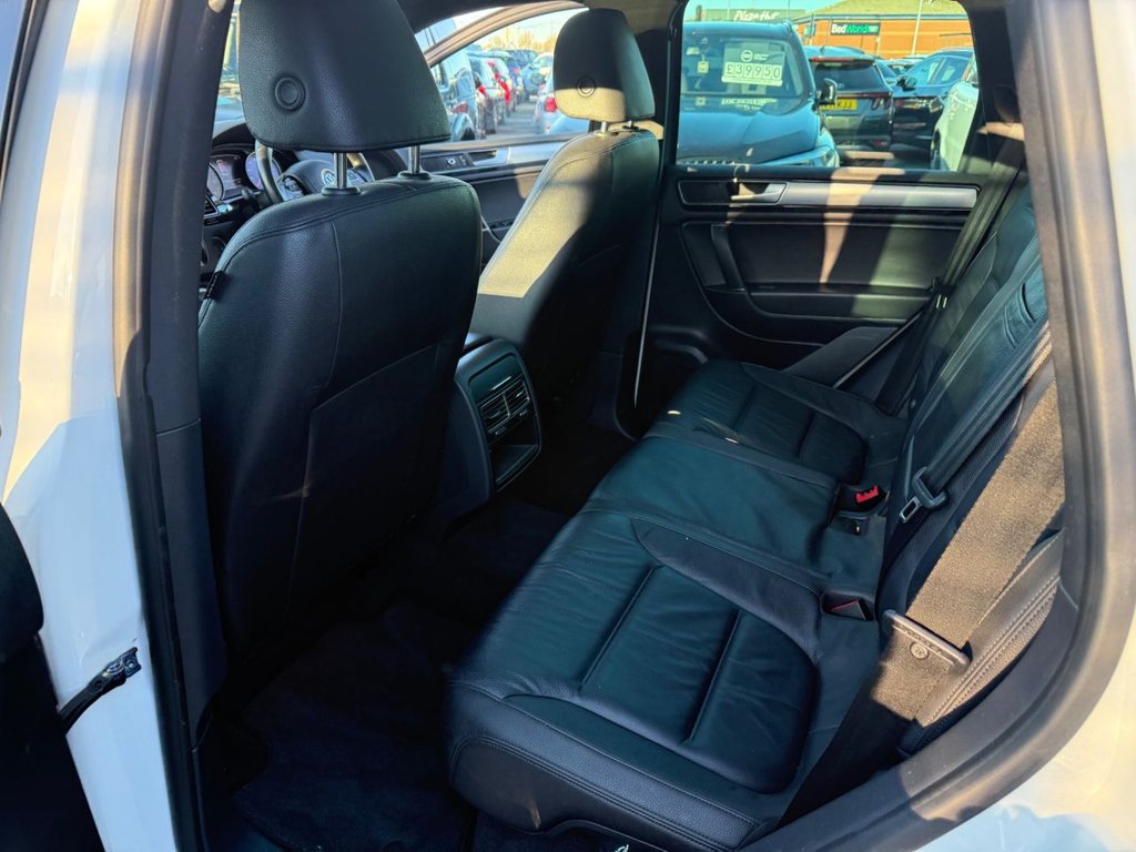 Used Volkswagen Touareg 2016 for sale - 76520712: Photo 33