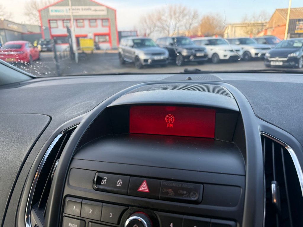 Used Vauxhall Zafira Tourer 2015 for sale - 76527159: Photo 17