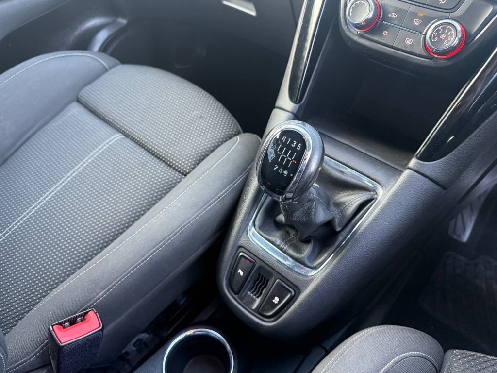 Used Vauxhall Zafira Tourer 2015 for sale - 76527159: Photo 23