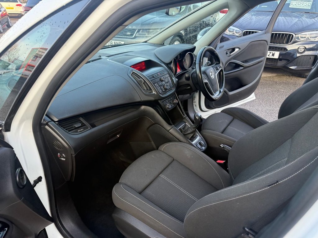 Used Vauxhall Zafira Tourer 2015 for sale - 76527159: Photo 24